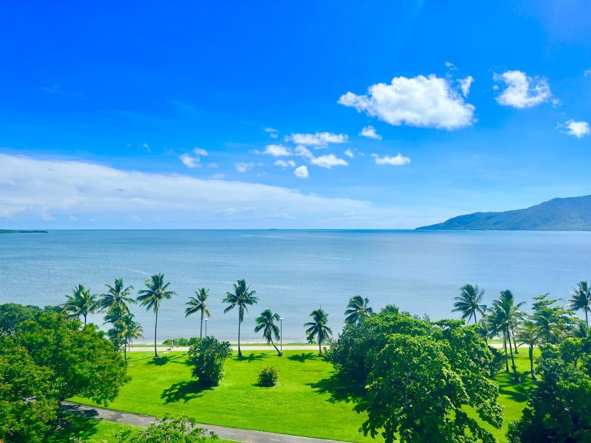 Acacia Court Hotel Cairns Exterior foto